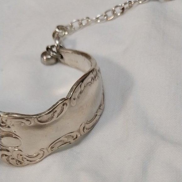 2944 Silver Dinner Wear Fork Bracelet, With Magnetic and Lobster Claw Closure. - Picture 4 of 7